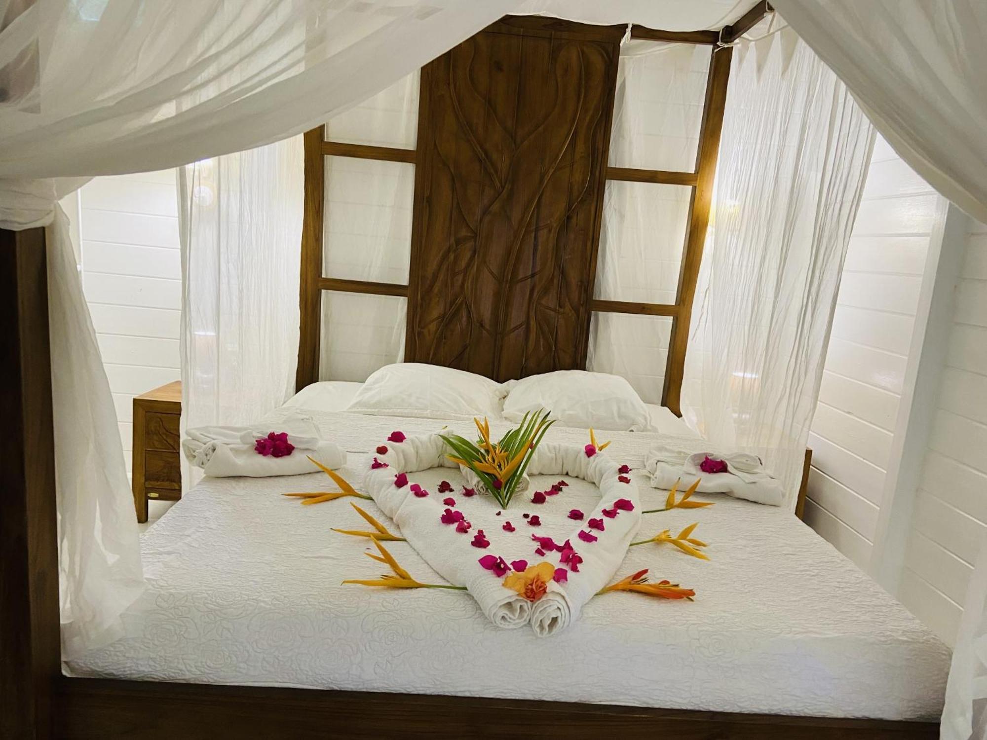Eden Paradise Ecolodge & Spa Sainte-Luce Zimmer foto